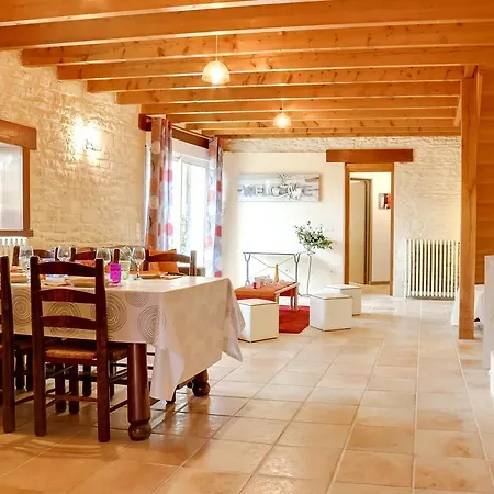 Дом отдыха Luckey Homes - Rue Du General Moulin
